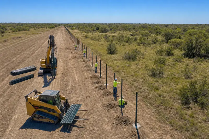 Commercial Fence Installation Timeline in Houston, TX: Permits, Scheduling, and Lead Times