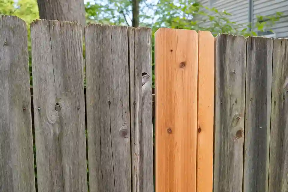 Wood Fence Repair in Houston, TX: When to Repair vs. Replace