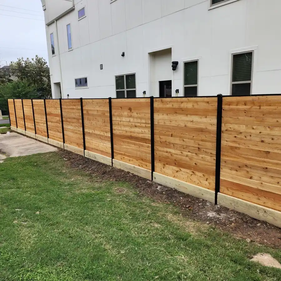 Horizontal Wood and Iron — Griffin Fence Houston, TX